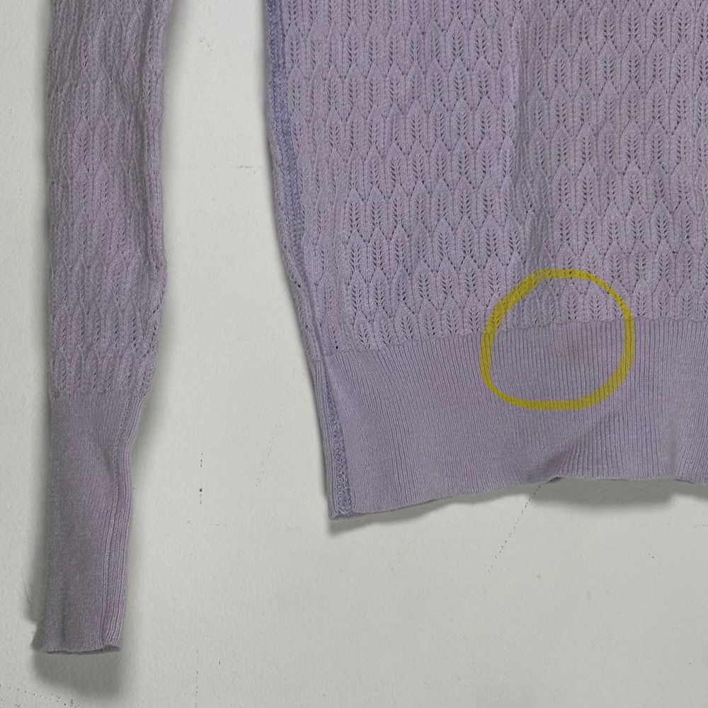 Victoria's Secret Lavender Pointelle Lace Trim V-Neck Long Sleeve Sweater Small - Picture 3 of 9
